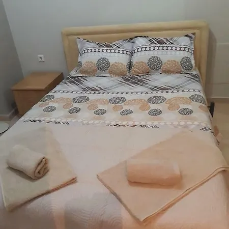 Tassos * 네아 미카니오나